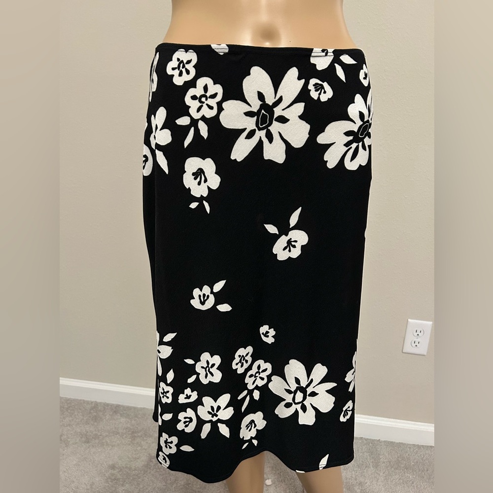 Stretchy skirt